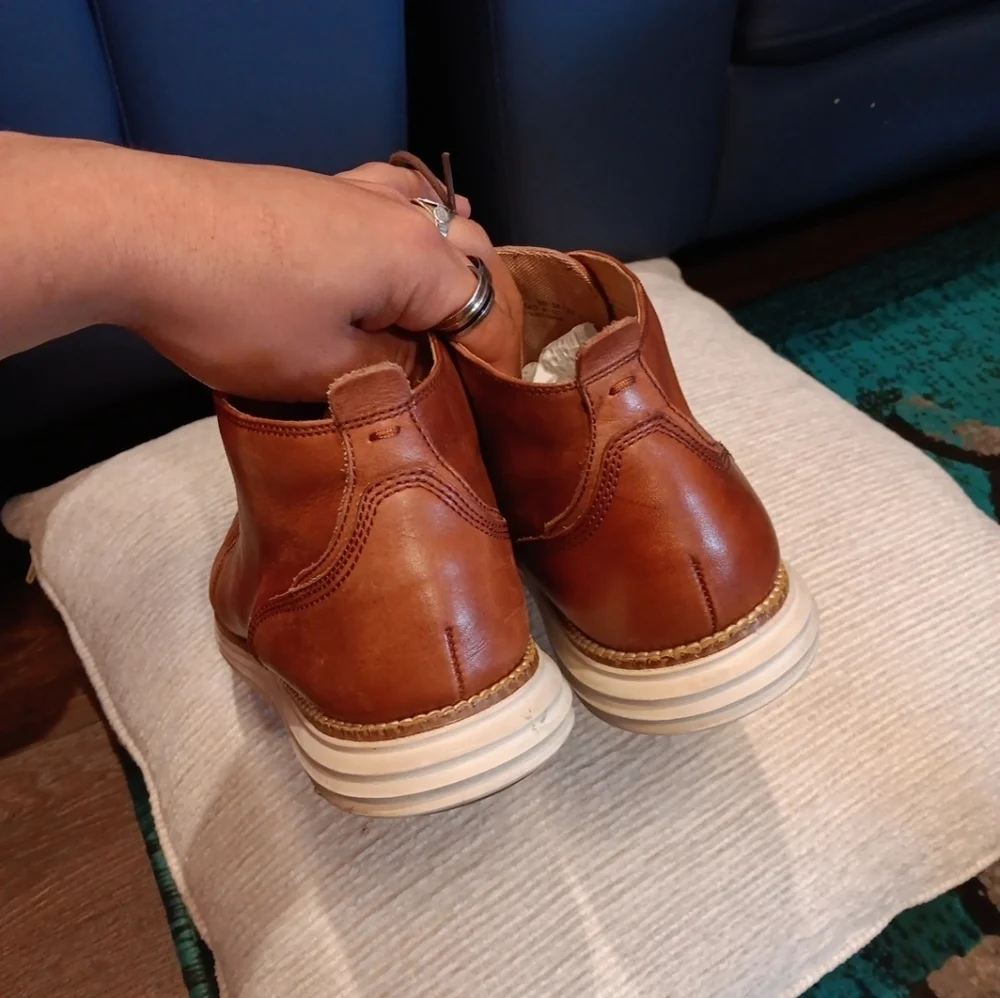 Cole Haan Men's Original Grand Chukka Boot Brown 10M